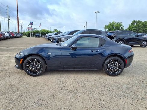 New 2026 MAZDA MX-5 Miata RF Grand Touring RWD image 8