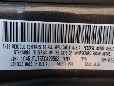 Used 2014 Jeep Grand Cherokee Summit AWD/4WD image 46