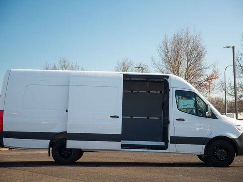 New 2025 Mercedes-Benz Sprinter 4500 image 7