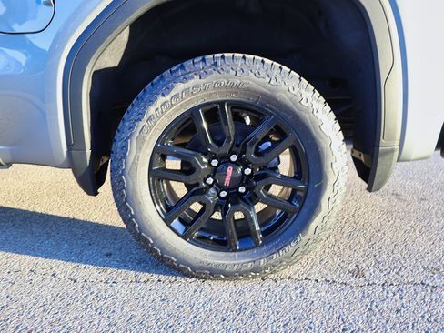 New 2026 GMC Sierra 1500 Elevation image 30