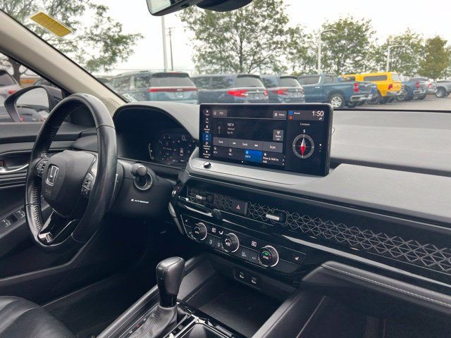Used 2024 Honda Accord EX-L image 32