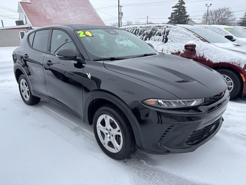 Used 2024 Dodge Hornet GT Plus image 2