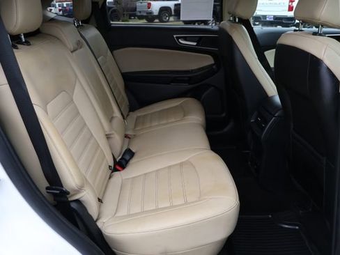 Certified 2020 Ford Edge SEL w/ Convenience Package image 21