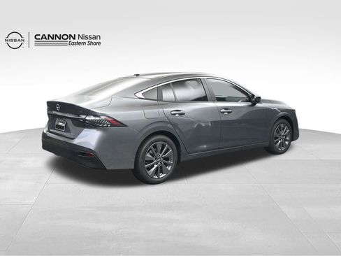 New 2026 Nissan Sentra SL FWD image 5