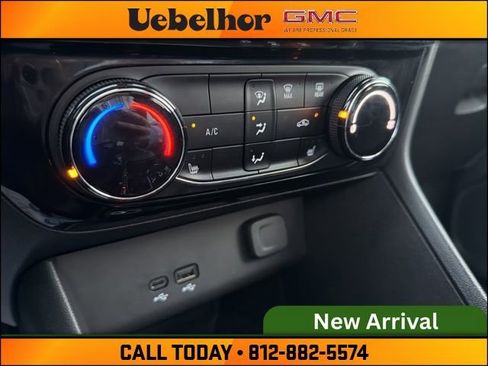 Used 2025 Buick Encore GX Sport Touring w/ Comfort Package image 30