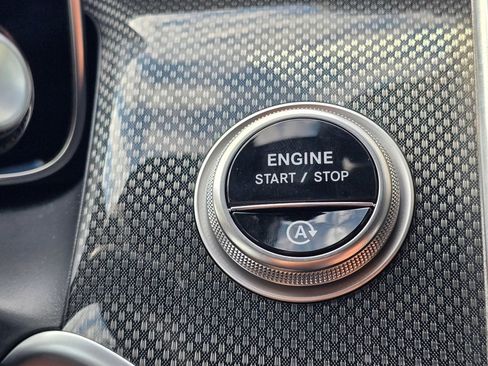 New 2027 Mercedes-Benz GLC 300 4MATIC image 39