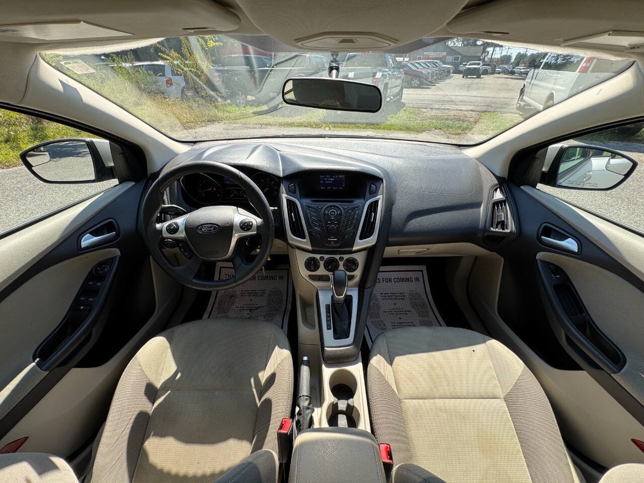 Used 2014 Ford Focus SE FWD image 13