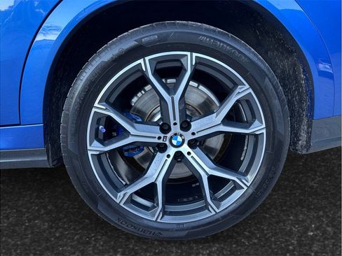 Used 2020 BMW X6 M50i image 16