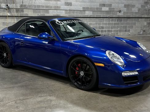 Used 2009 Porsche 911 Carrera S image 2