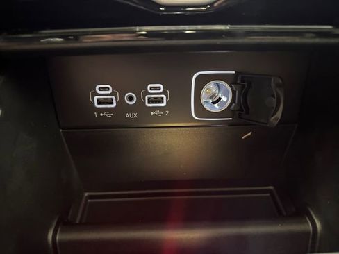 New 2026 Jeep Grand Cherokee L Limited AWD/4WD image 16