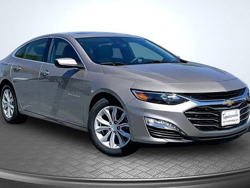 Used 2024 Chevrolet Malibu LT FWD image 3