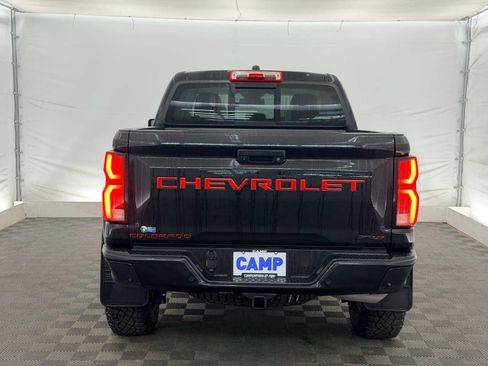 Used 2024 Chevrolet Colorado ZR2 w/ Technology Package image 5