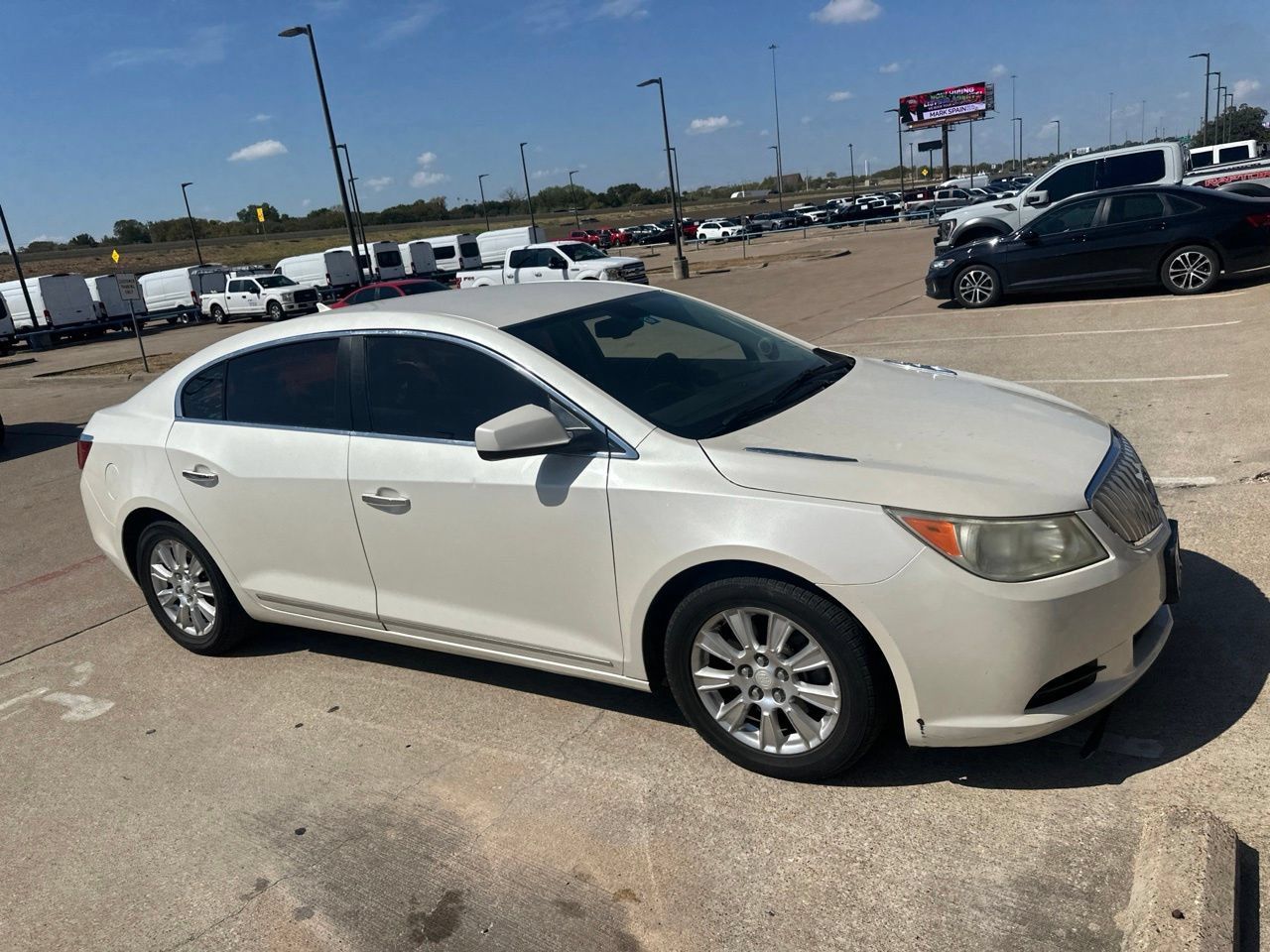 Used 2011 Buick LaCrosse CX FWD image 4