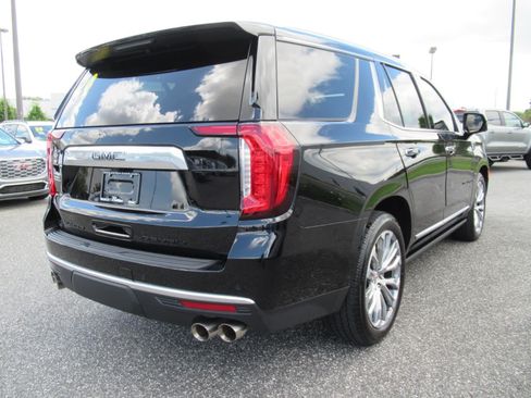 Used 2024 GMC Yukon Denali w/ Denali Reserve Package AWD/4WD image 7