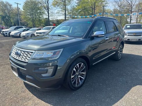 Used 2016 Ford Explorer Platinum AWD/4WD image 19