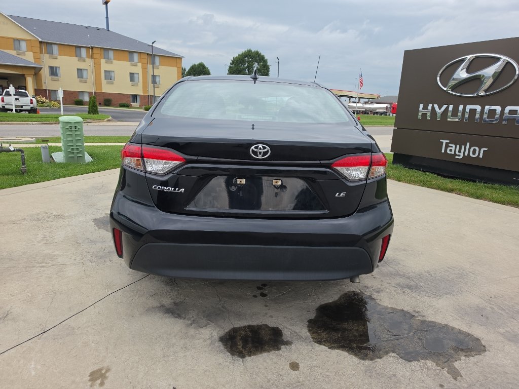 Used 2024 Toyota Corolla LE FWD image 6