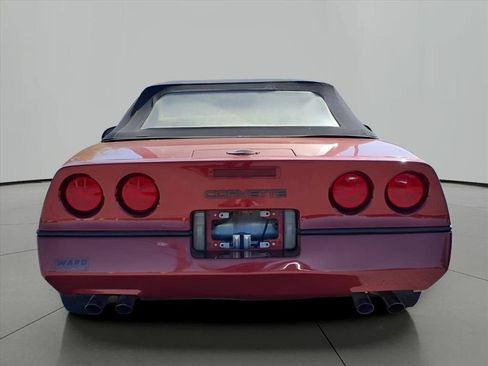 Used 1987 Chevrolet Corvette Convertible RWD image 5