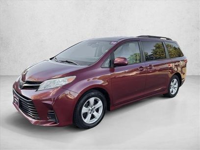 Used 2019 Toyota Sienna LE