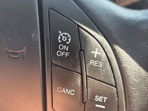 Used 2013 FIAT 500 Pop w/ Beats Audio Pkg image 15