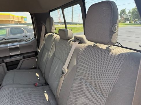 Used 2016 Ford F150 XLT w/ Equipment Group 302A Luxury AWD/4WD image 16