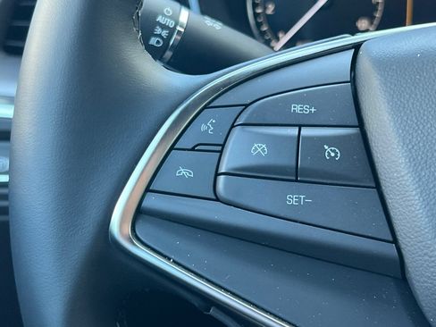 Used 2025 Cadillac XT5 Luxury w/ LPO, Floor Liner Package FWD image 35