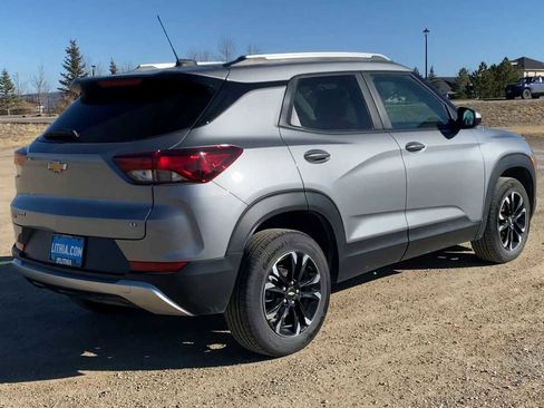 Used 2023 Chevrolet TrailBlazer LT w/ Convenience Package image 8