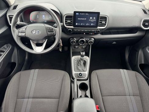 Used 2023 Hyundai Venue SEL w/ Cargo Package FWD image 12