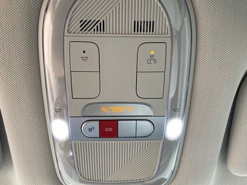 Used 2022 Hyundai Ioniq 5 SEL RWD image 18