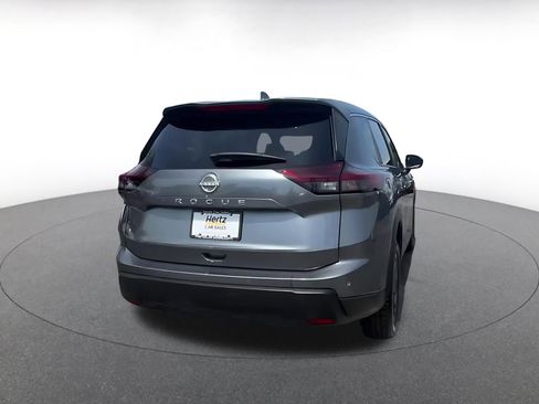 Used 2025 Nissan Rogue SV FWD image 15