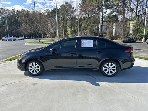 Certified 2024 Toyota Corolla LE image 7