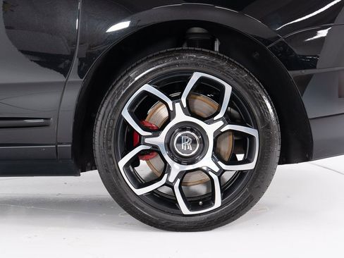 Certified 2023 Rolls-Royce Cullinan Black Badge w/ Driver's Package image 50