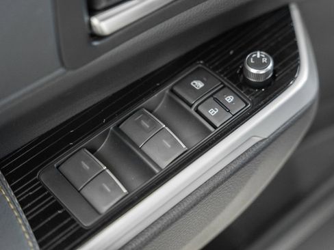 New 2026 Toyota Sienna XLE Woodland Edition AWD/4WD image 42
