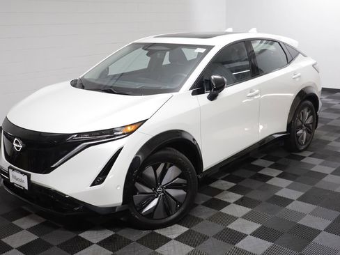 Used 2024 Nissan Ariya PLATINUM+ image 2