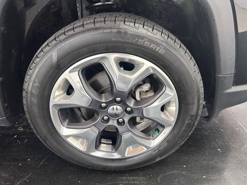 Used 2021 Jeep Compass Limited image 19