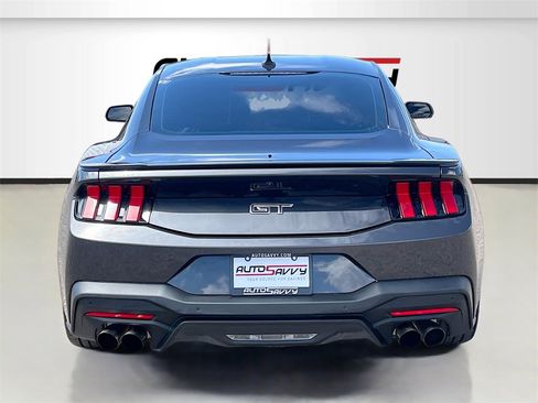 Used 2024 Ford Mustang GT Premium image 6