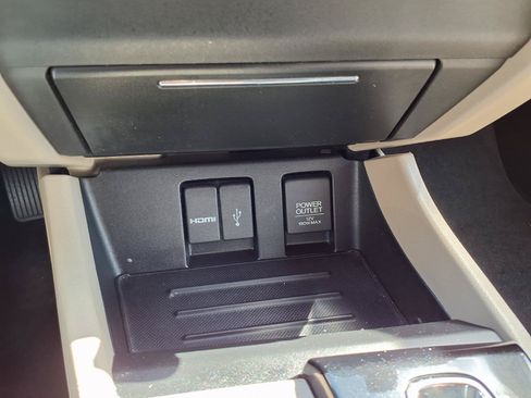Used 2014 Honda Civic EX image 9