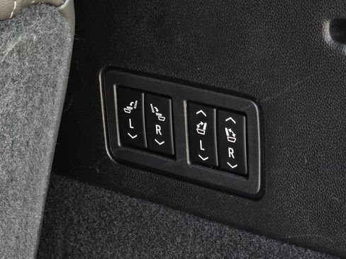 Used 2024 Cadillac XT6 Premium Luxury w/ LPO, Floor Liner Package AWD/4WD image 14