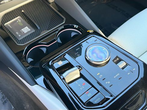 New 2026 BMW 530i w/ M Sport Package image 28