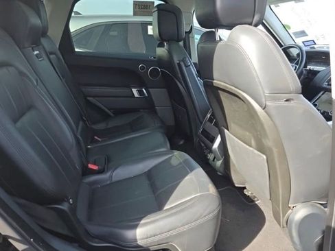 Used 2020 Land Rover Range Rover Sport HSE image 8