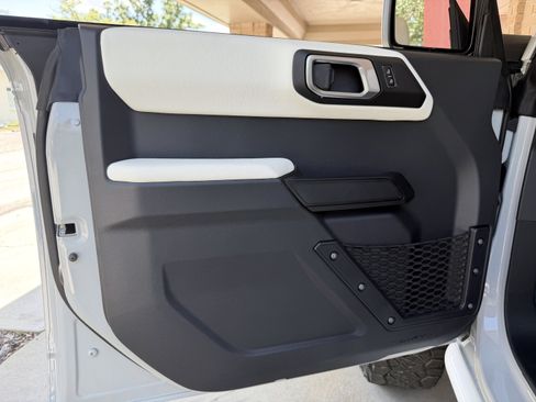Used 2026 Ford Bronco Outer Banks AWD/4WD image 18