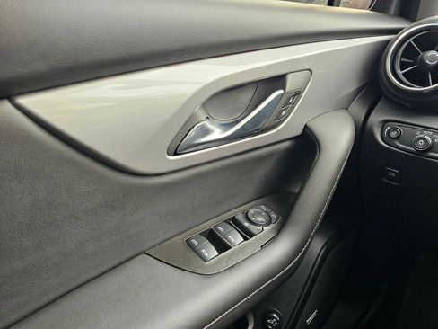 Used 2024 Chevrolet Blazer LT w/ Sound & Technology Package image 29