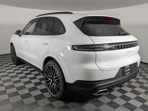 New 2026 Porsche Cayenne AWD/4WD image 3