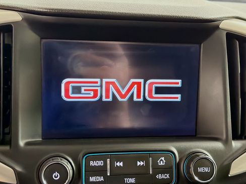 Used 2018 GMC Terrain Denali w/ Driver Alert Package II AWD/4WD image 16