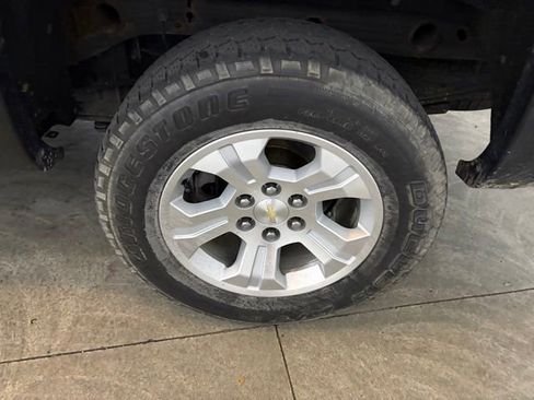 Used 2017 Chevrolet Silverado 1500 LT w/ All Star Edition AWD/4WD image 7