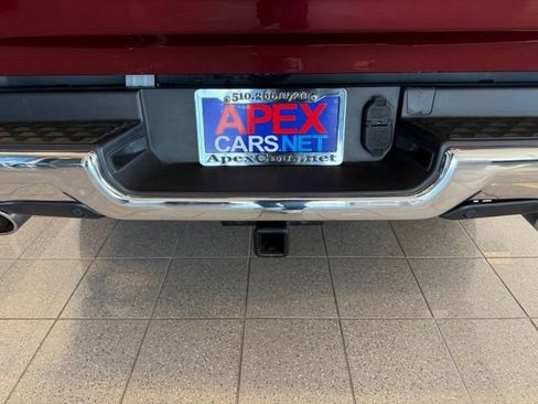Used 2019 RAM 1500 Big Horn AWD/4WD image 8