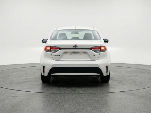 Used 2025 Toyota Corolla LE FWD image 7