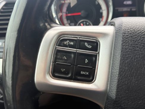 Used 2018 Dodge Grand Caravan GT FWD image 19