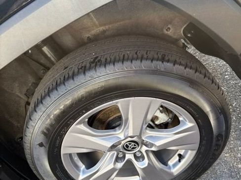 Certified 2025 Toyota RAV4 XLE AWD/4WD image 6