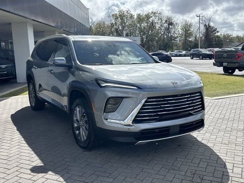 New 2026 Buick Enclave Preferred w/ Super Cruise Package image 7