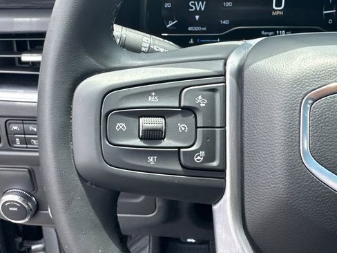Used 2024 GMC Yukon SLT w/ SLT Luxury Package RWD image 27